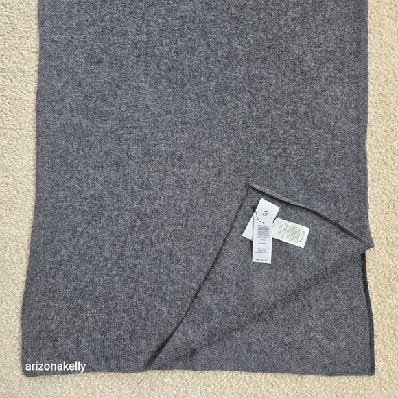 NWT Cashmere Knit Grey Scarf Auxiliary Aritzia Maine - Picture 5 of 6